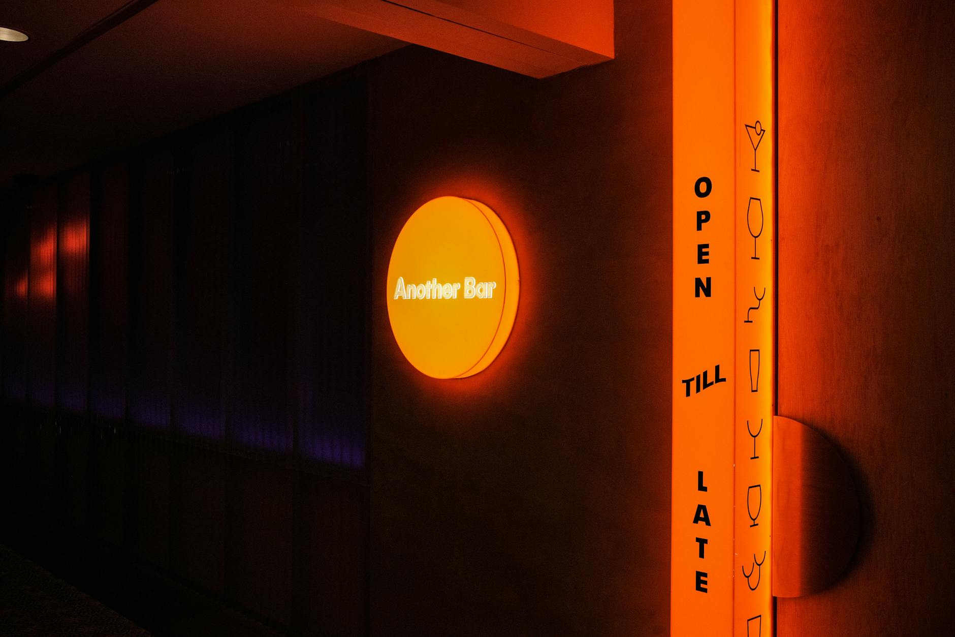 Vancouver Nightlife: The Best Bars, Breweries & Clubs (2026)