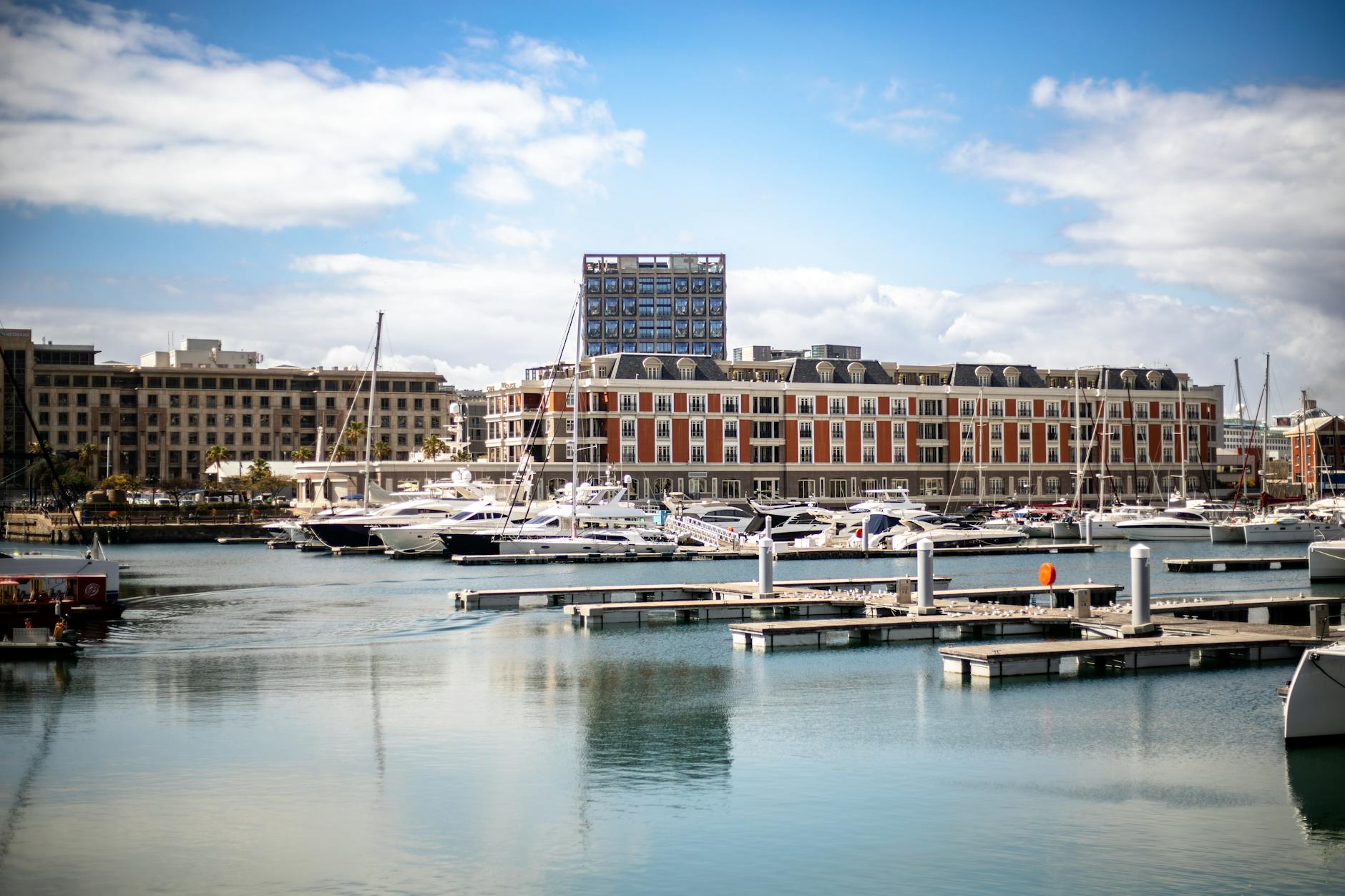 Luxury waterfront hotel above cruise terminal