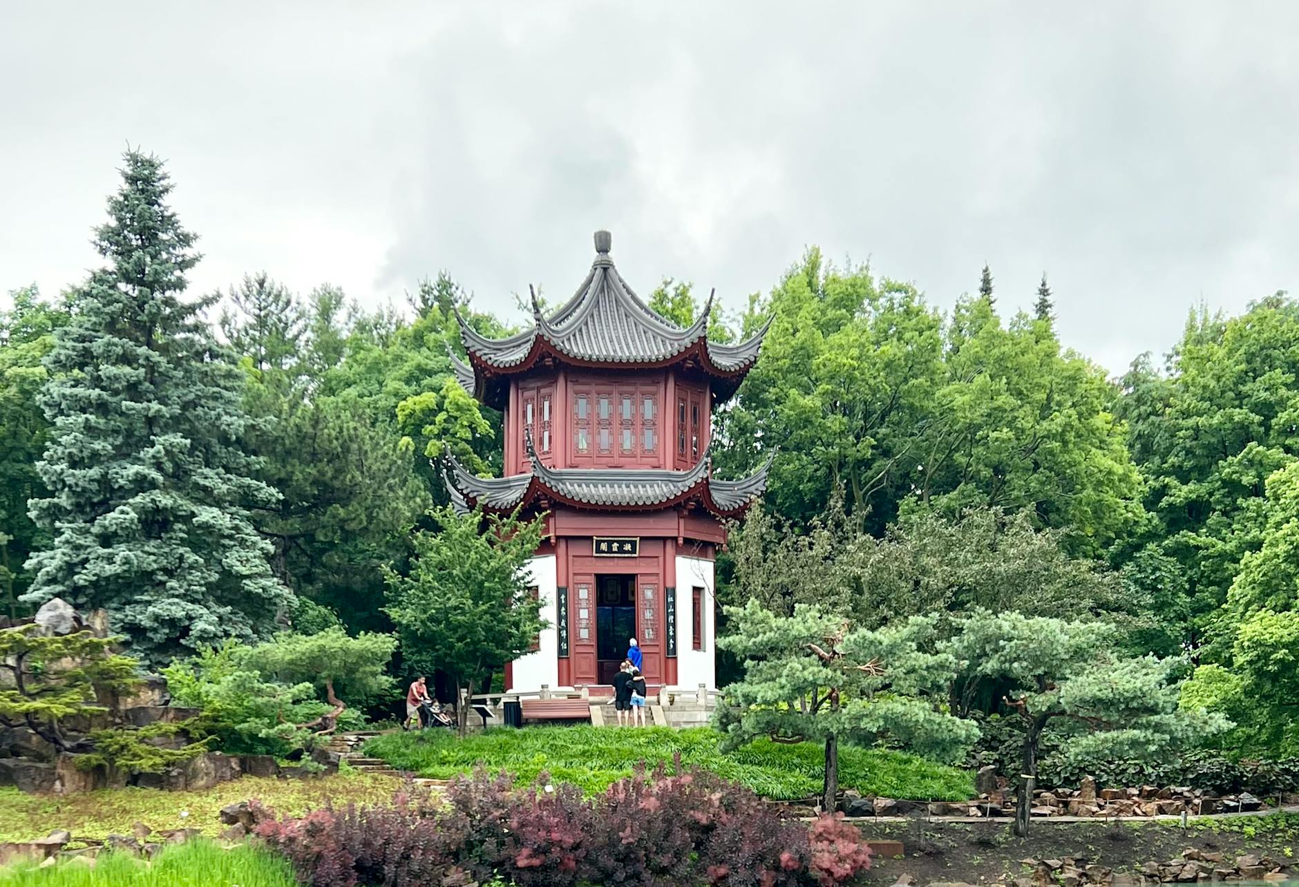 Public Chinese-style garden walk