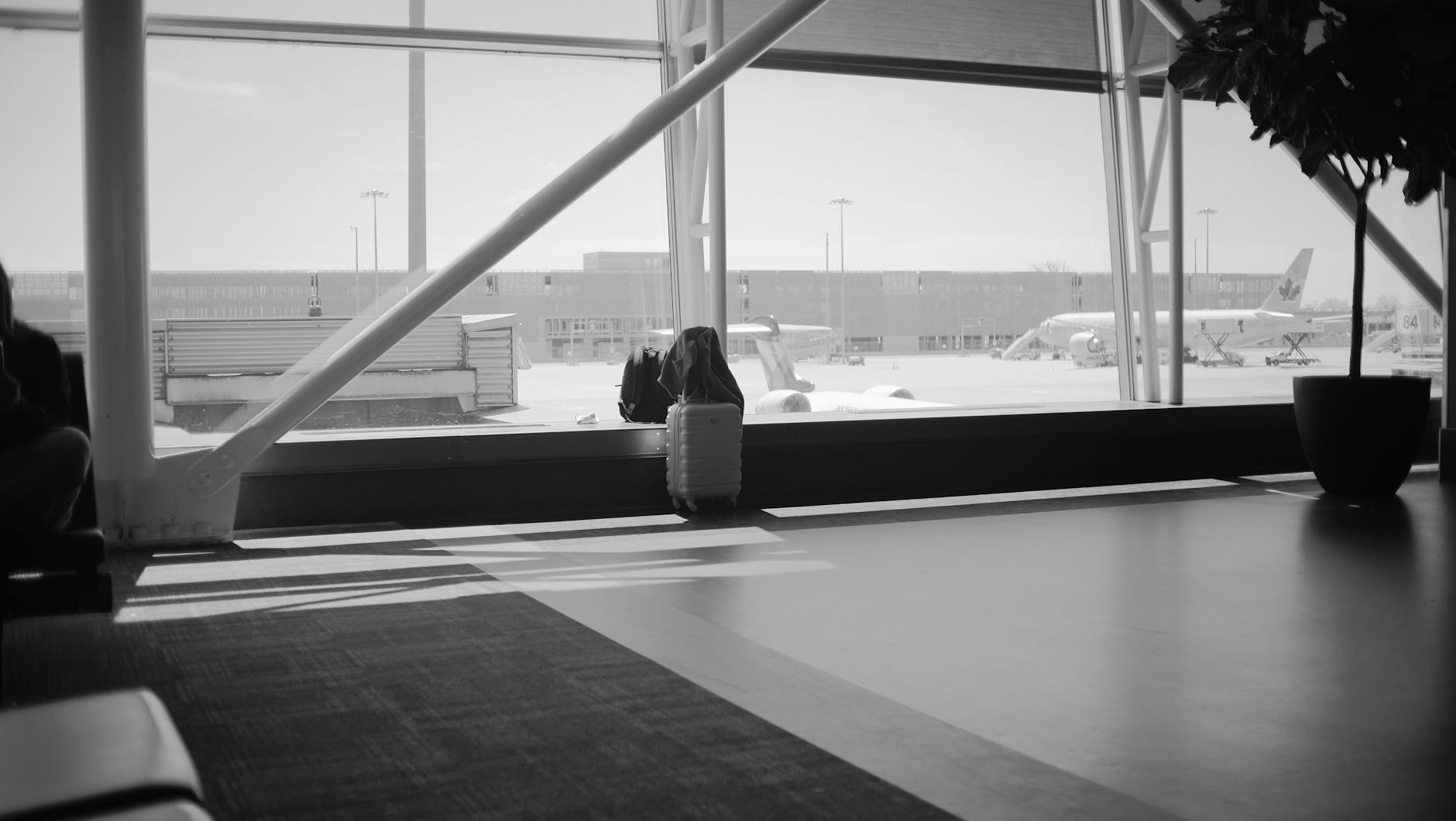 Vancouver airport arrival luggage