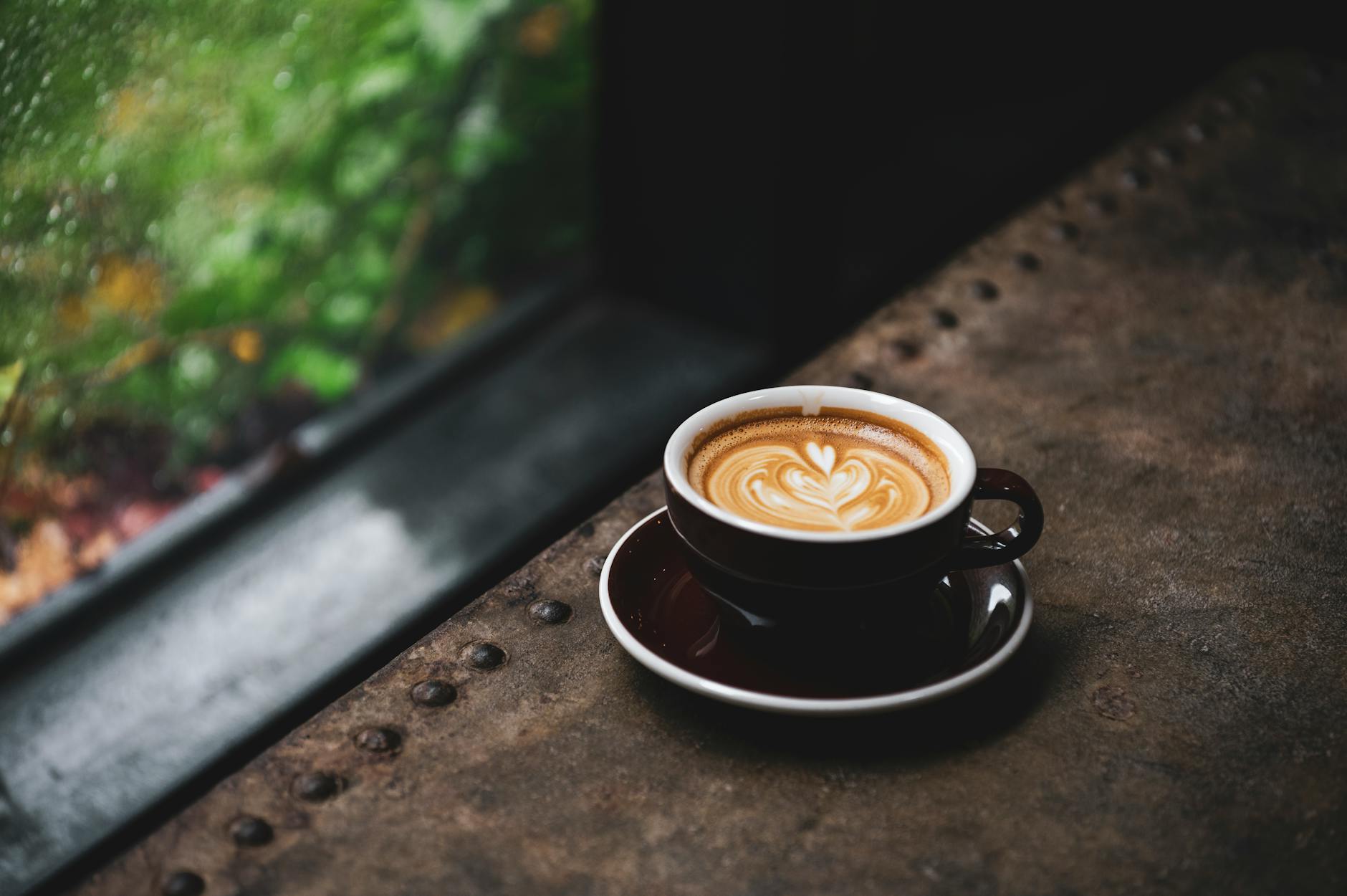 Rainy Cafes