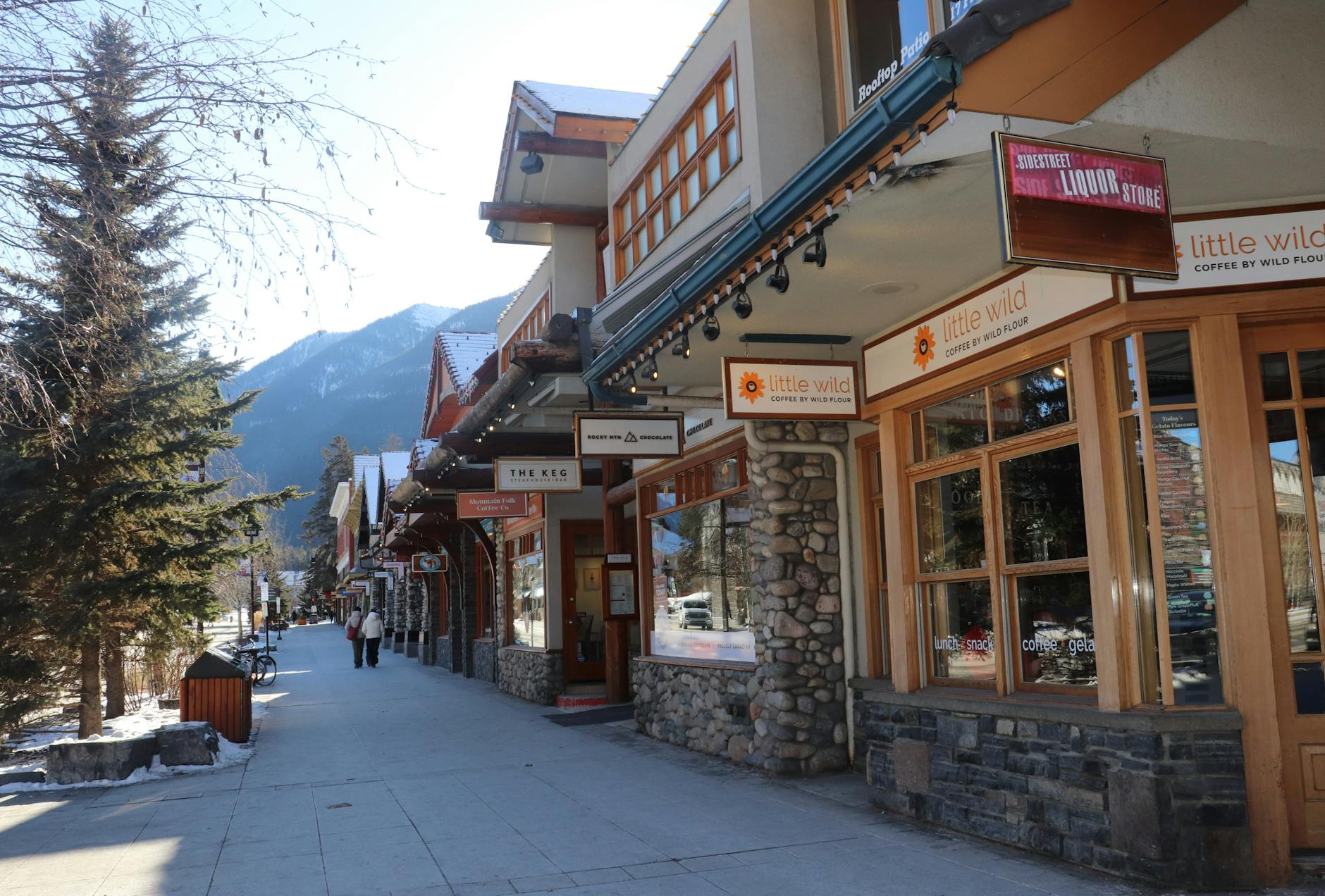 Sq Town