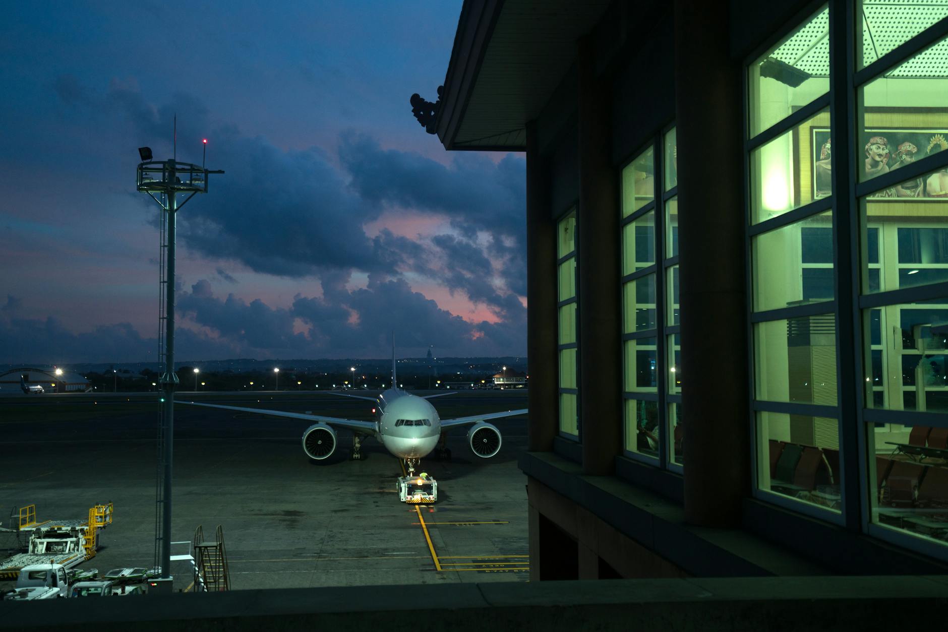 Yvr Late Night