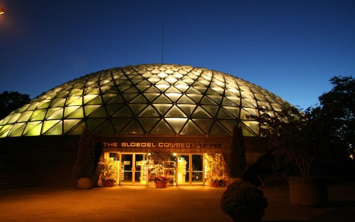 Romantic Vancouver: Couples, Honeymoons & Date Nights