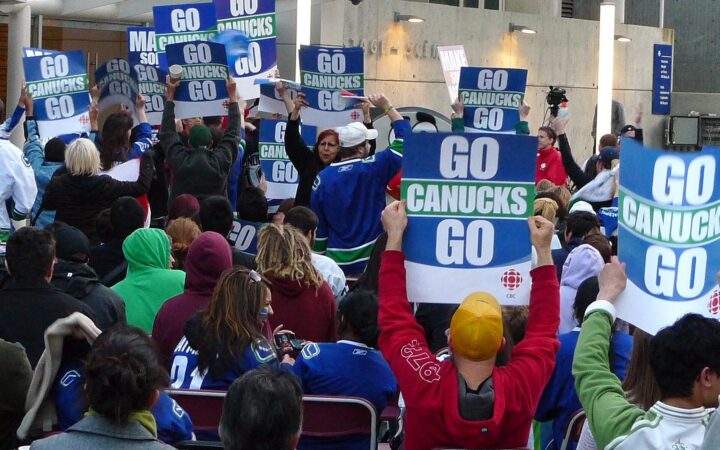 Where to Watch Sports in Vancouver: Best Sports Bars